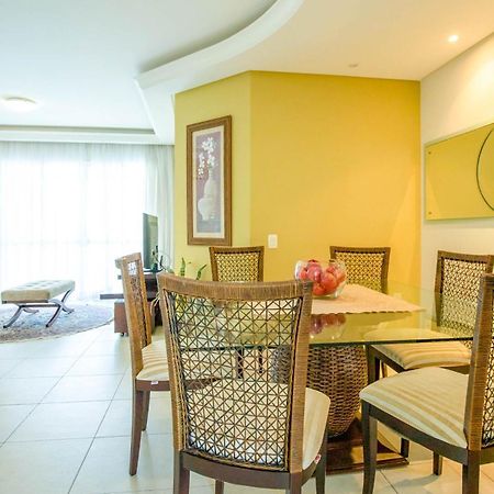 Amplo Apartamento De 3 Quartos No Centro De Balneario Camboriu N1859 Apartment Luaran gambar