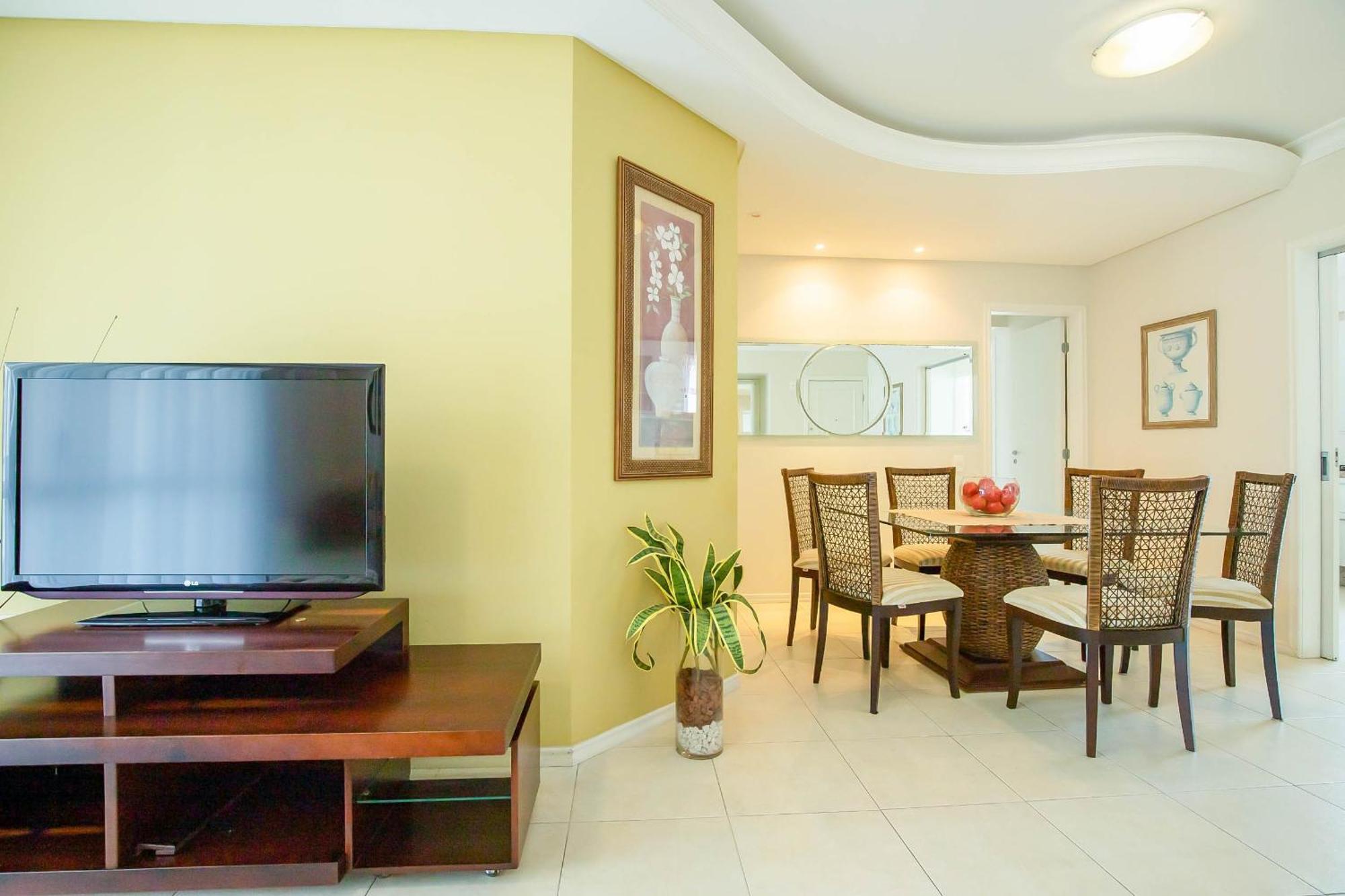 Amplo Apartamento De 3 Quartos No Centro De Balneario Camboriu N1859 Apartment Luaran gambar